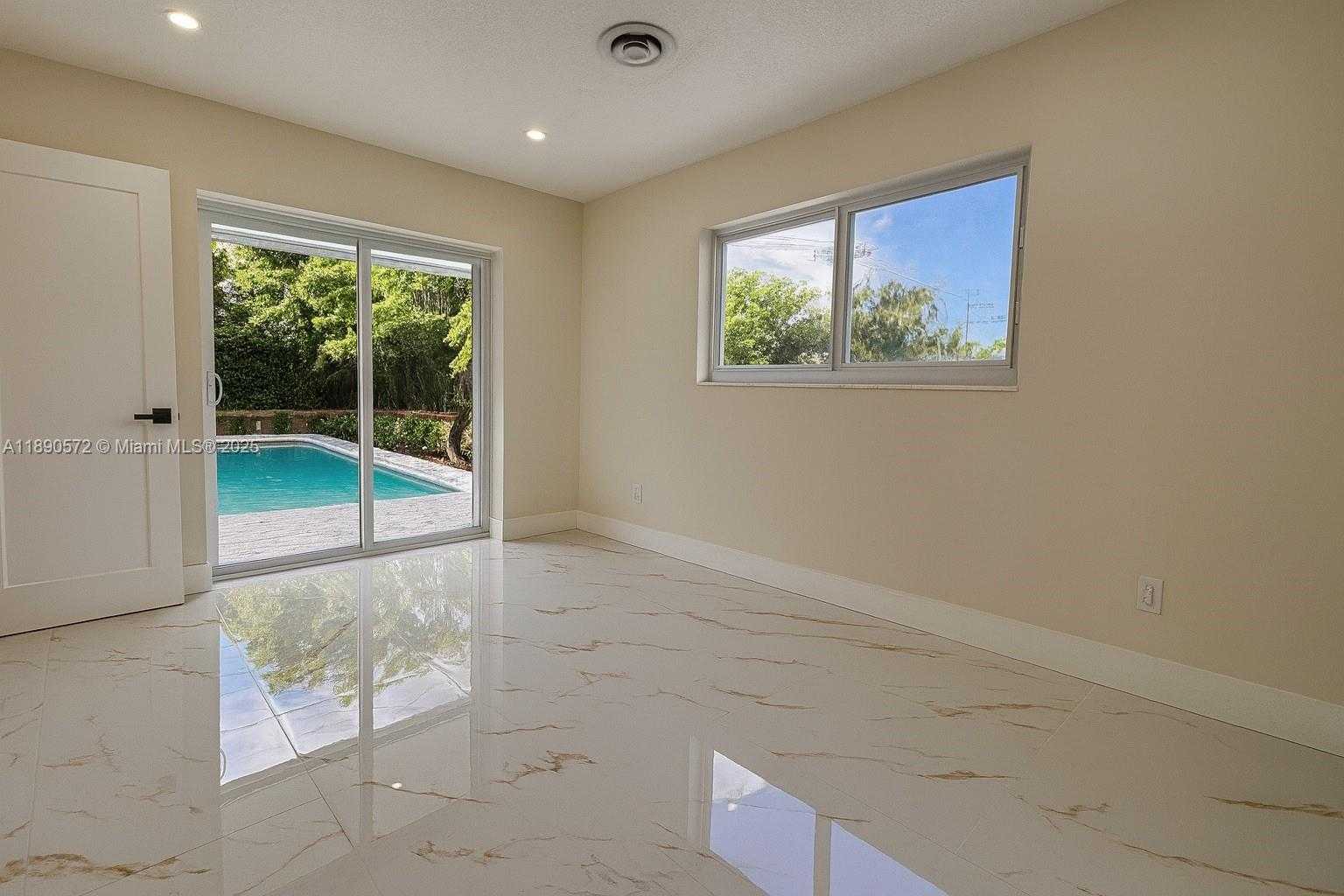 Small Image of 3801 NORTH EAST 16TH TER, Oakland Park Number 38
