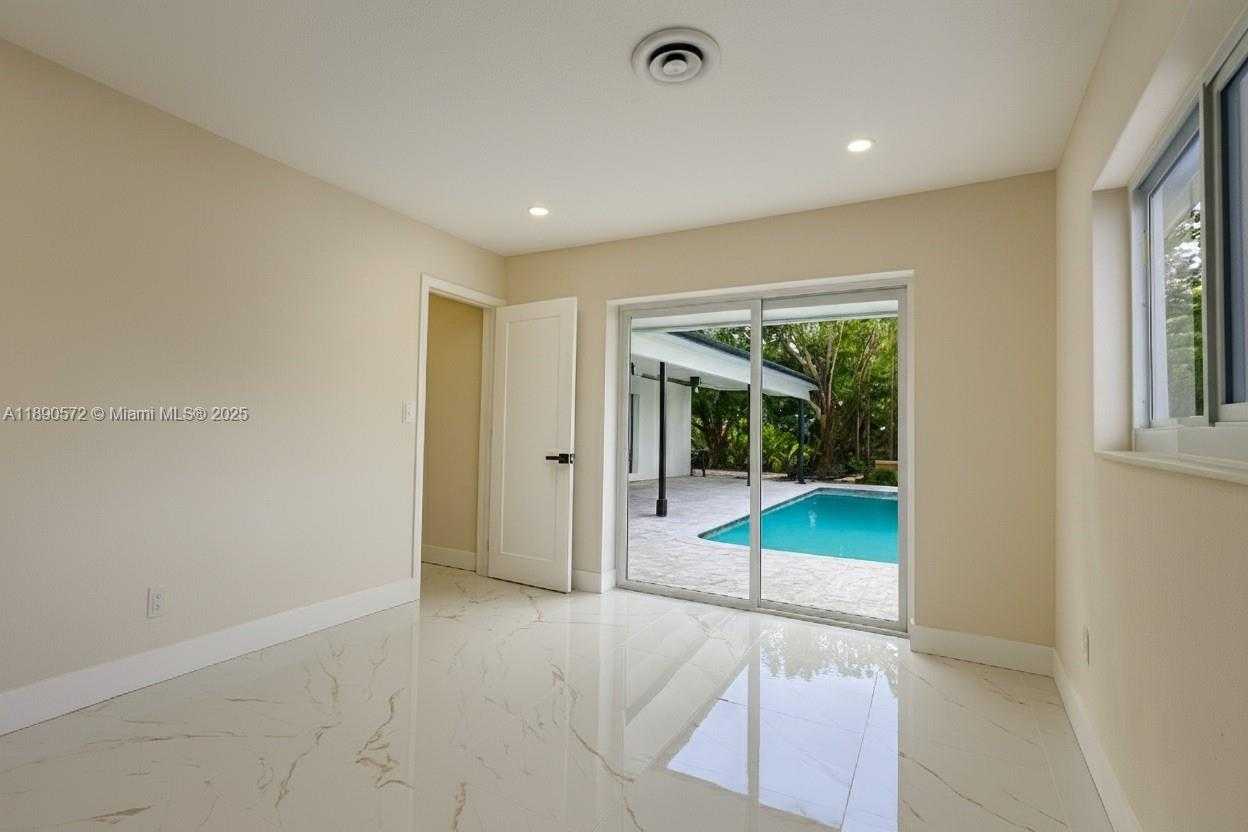 Small Image of 3801 NORTH EAST 16TH TER, Oakland Park Number 39