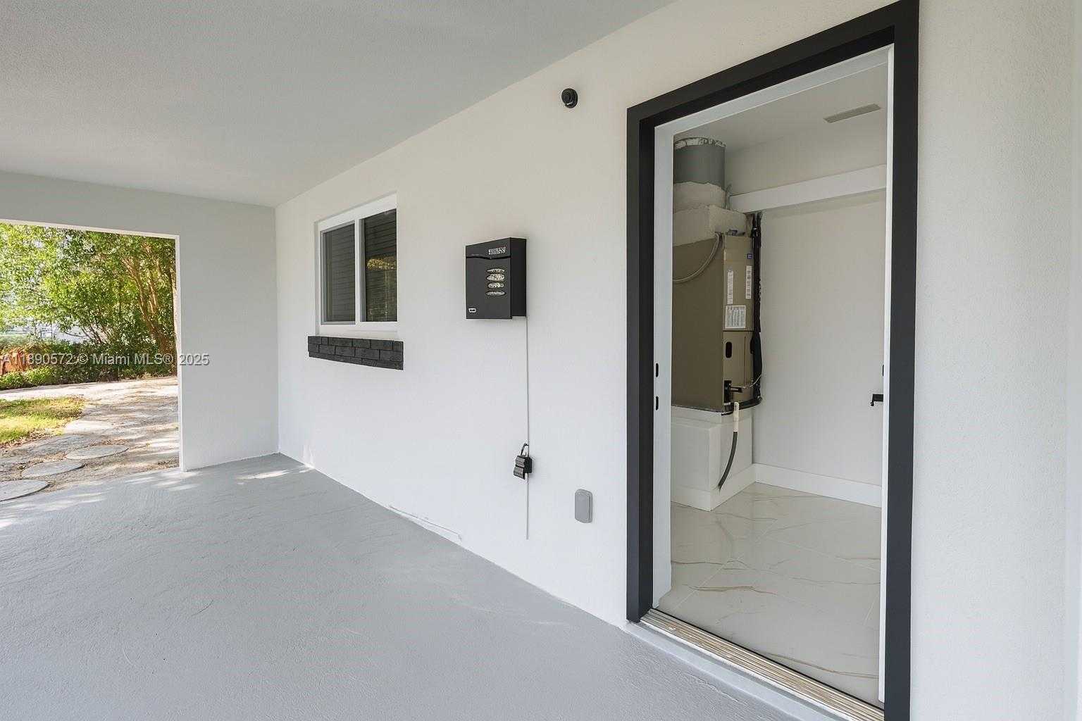 Small Image of 3801 NORTH EAST 16TH TER, Oakland Park Number 40