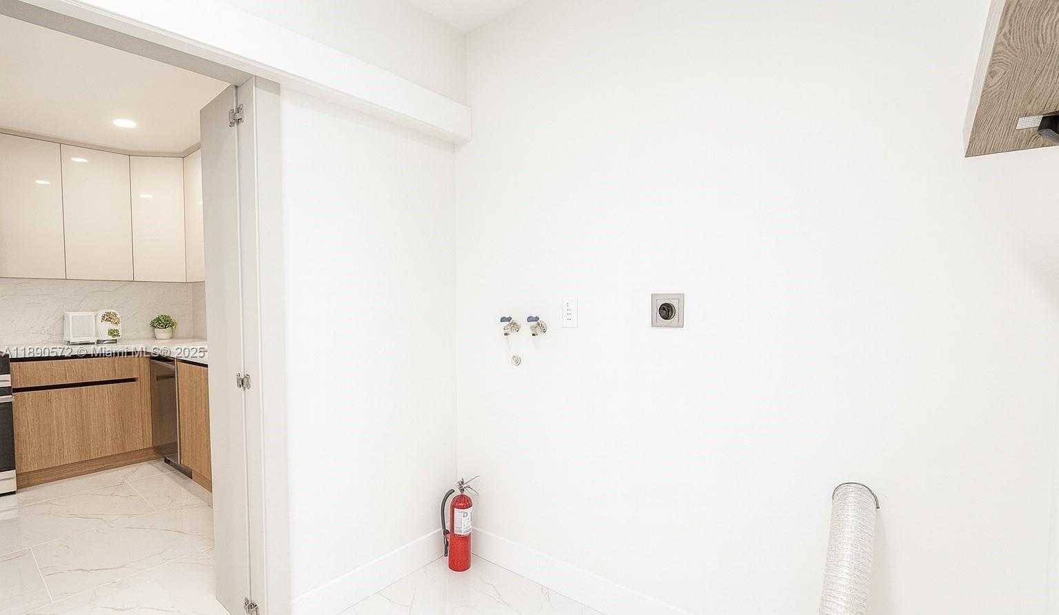 Small Image of 3801 NORTH EAST 16TH TER, Oakland Park Number 44
