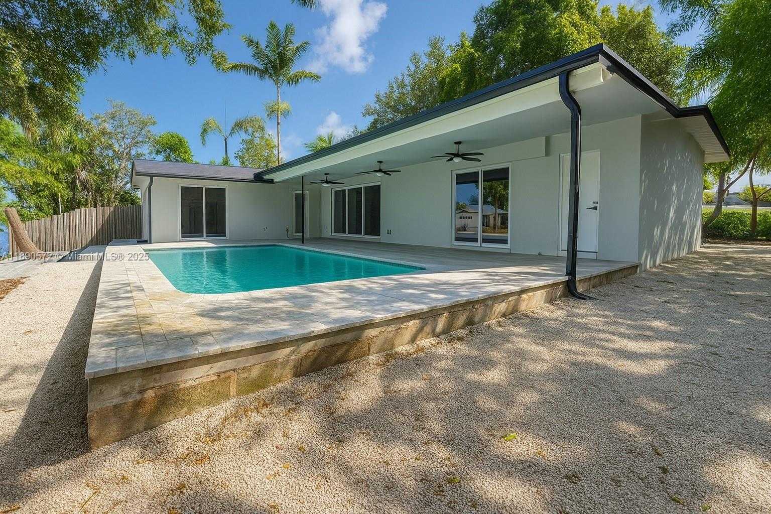 Small Image of 3801 NORTH EAST 16TH TER, Oakland Park Number 5