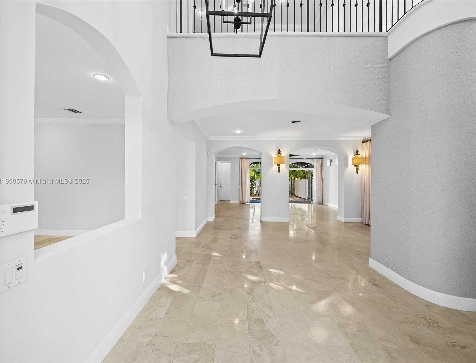 Small Image of 821 SOUTH EAST 2ND CT, Fort Lauderdale Number 13
