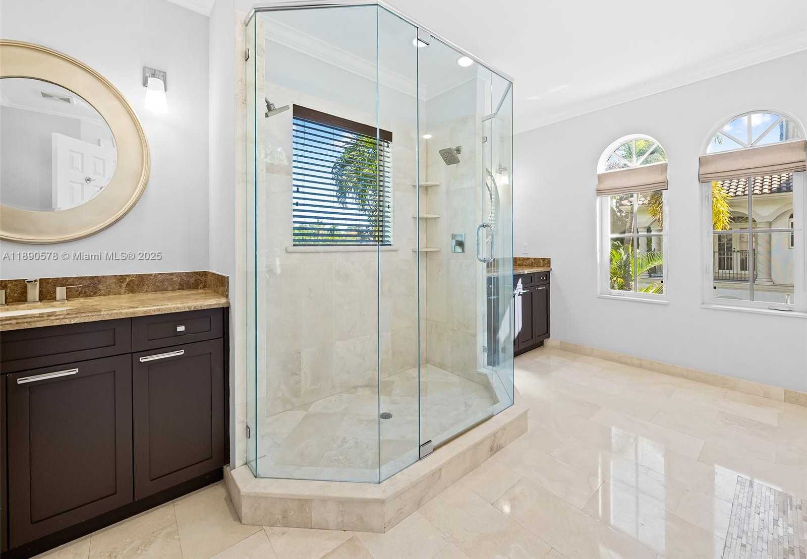 Small Image of 821 SOUTH EAST 2ND CT, Fort Lauderdale Number 27