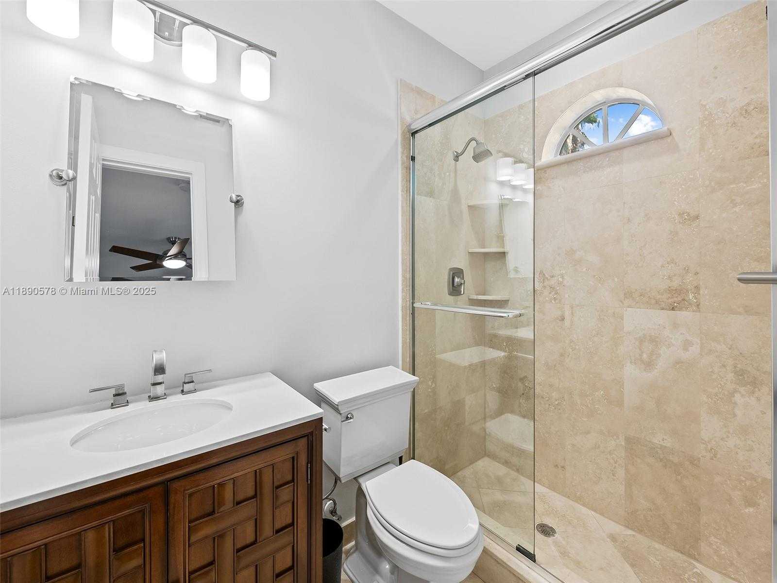 Small Image of 821 SOUTH EAST 2ND CT, Fort Lauderdale Number 34