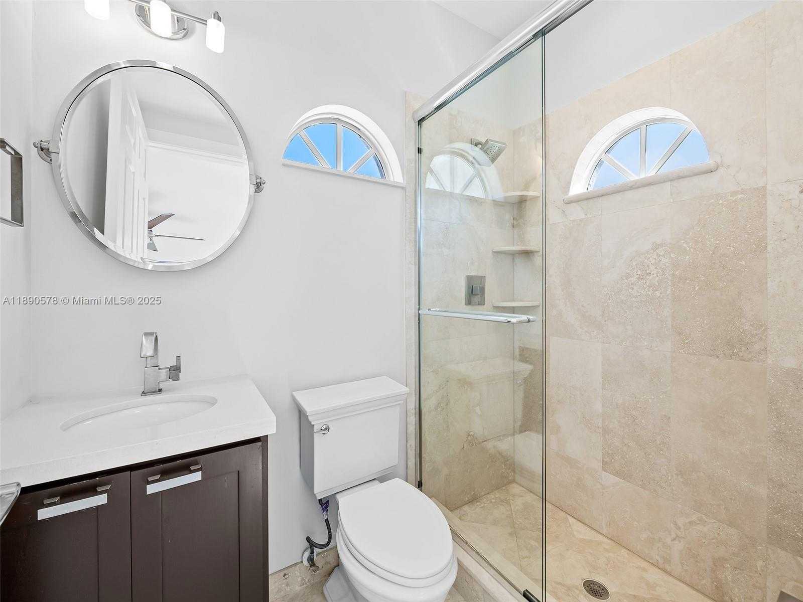 Small Image of 821 SOUTH EAST 2ND CT, Fort Lauderdale Number 38