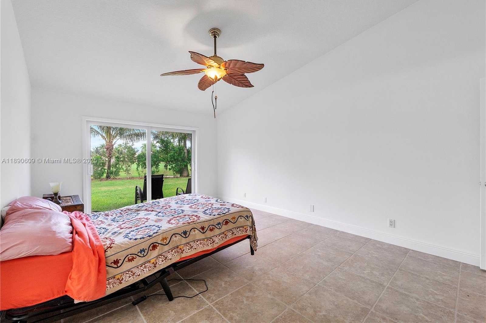Small Image of 5667 NORTH CAMEO DR N, Boca Raton Number 12