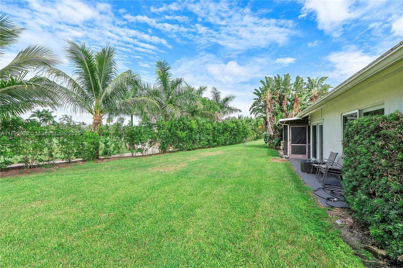 Small Image of 5667 NORTH CAMEO DR N, Boca Raton Number 29