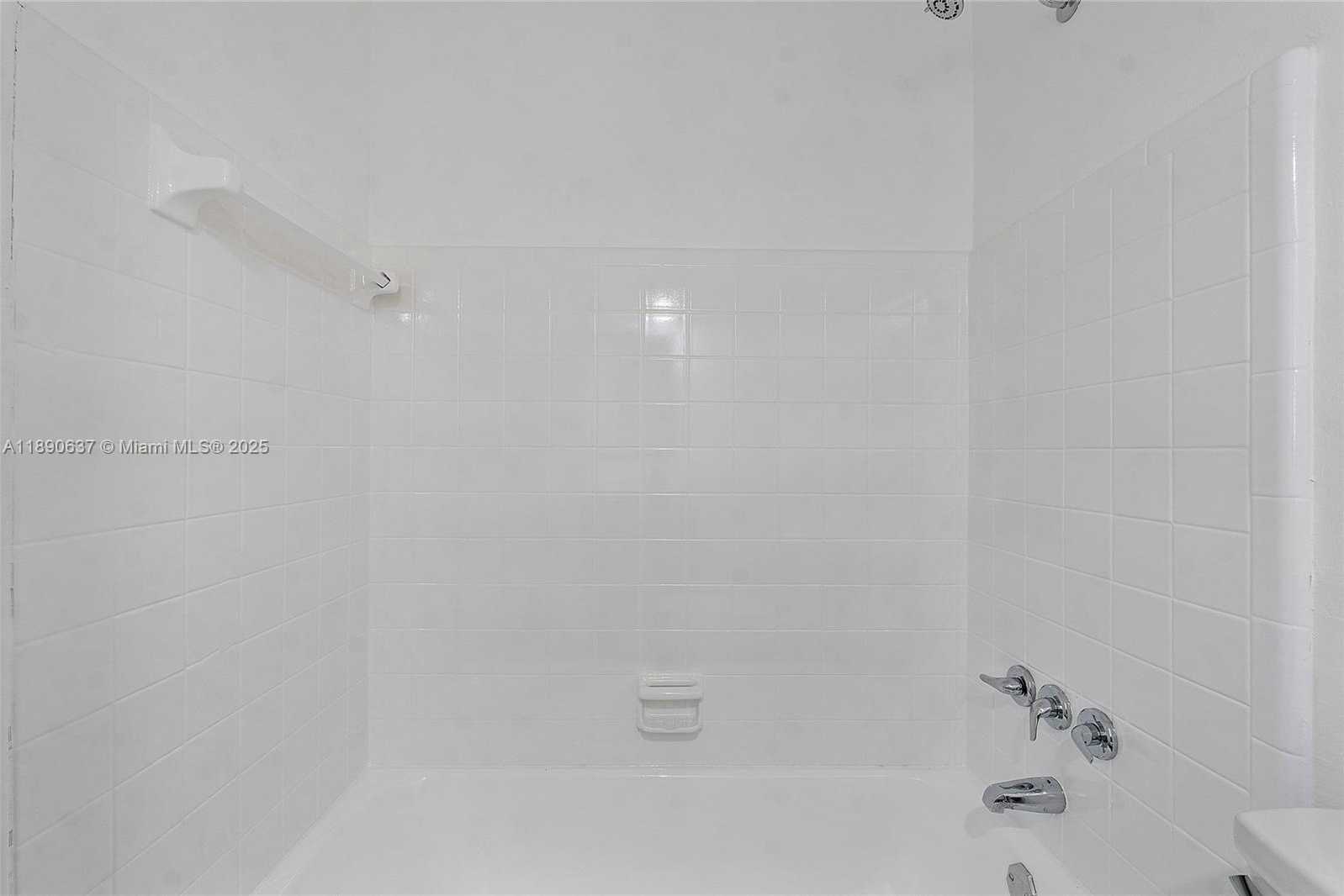 Small Image of 2261 UTOPIA DR, Miramar Number 10