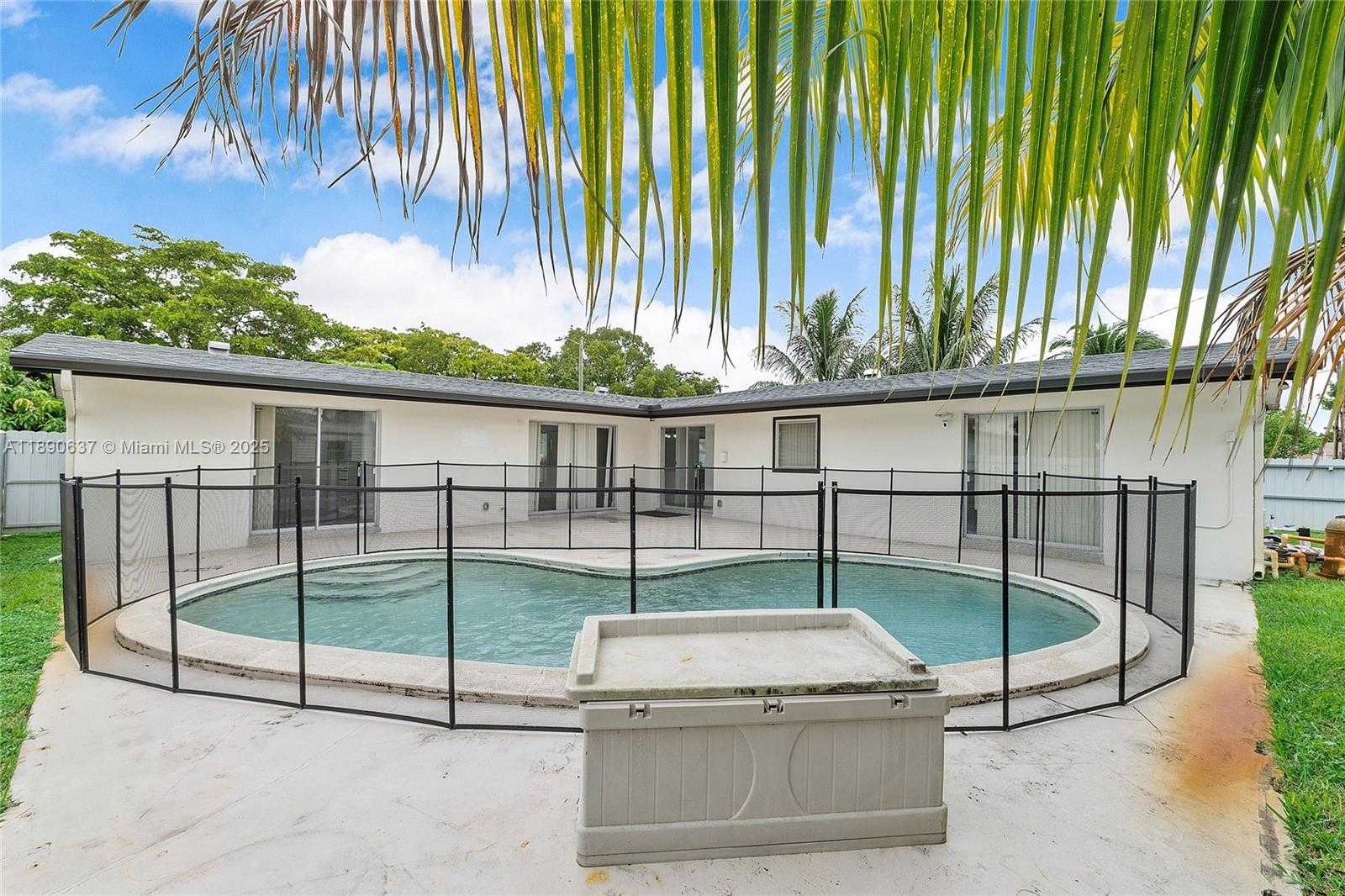 Small Image of 2261 UTOPIA DR, Miramar Number 28