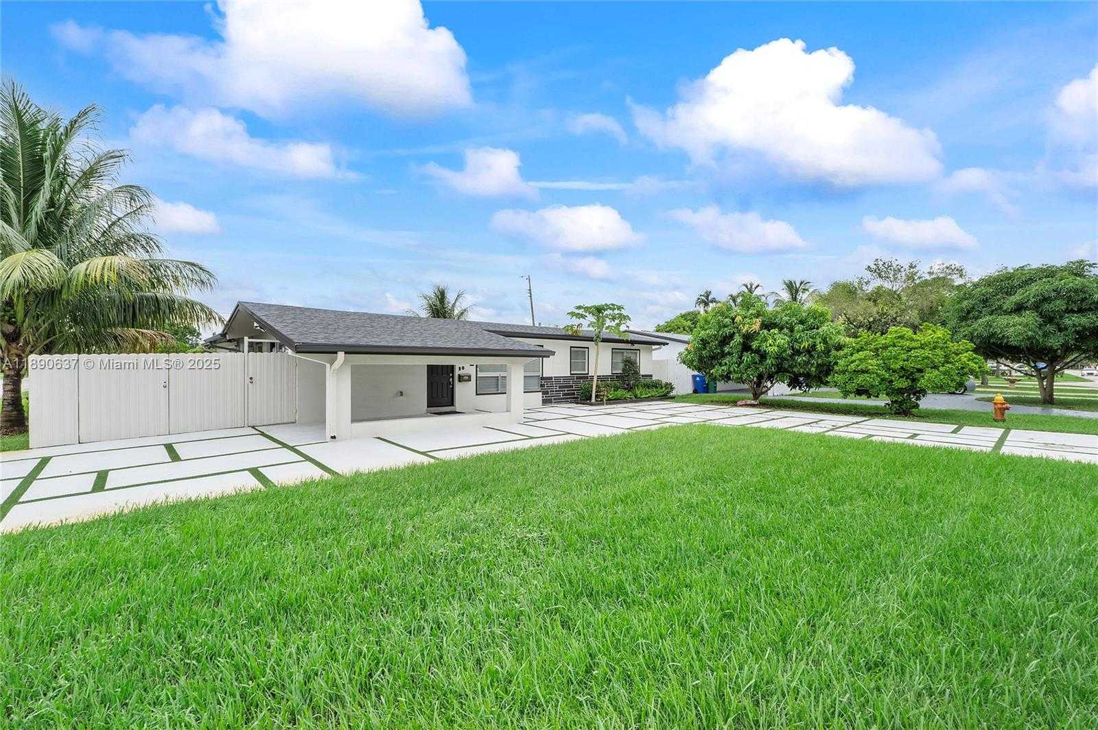 Small Image of 2261 UTOPIA DR, Miramar Number 34