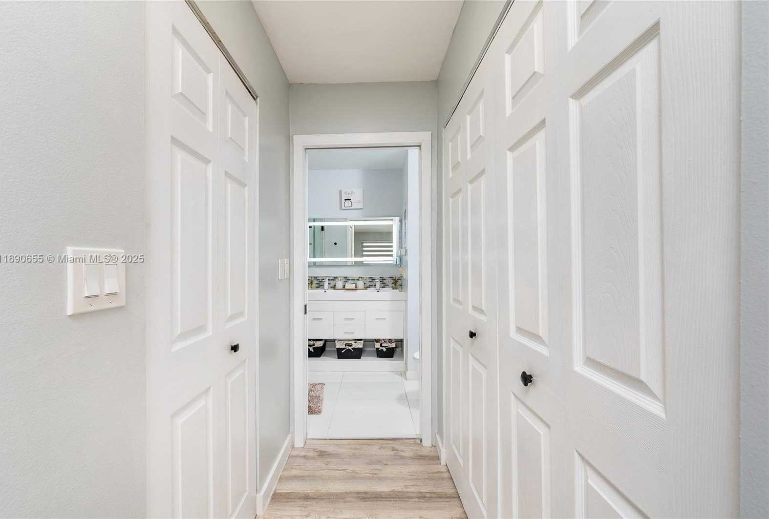 Small Image of 10048 SOUTH WEST 221ST ST, Cutler Bay Number 19