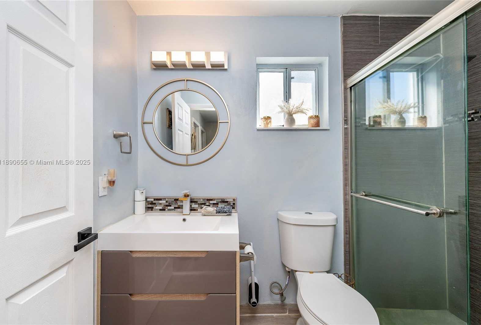 Small Image of 10048 SOUTH WEST 221ST ST, Cutler Bay Number 22