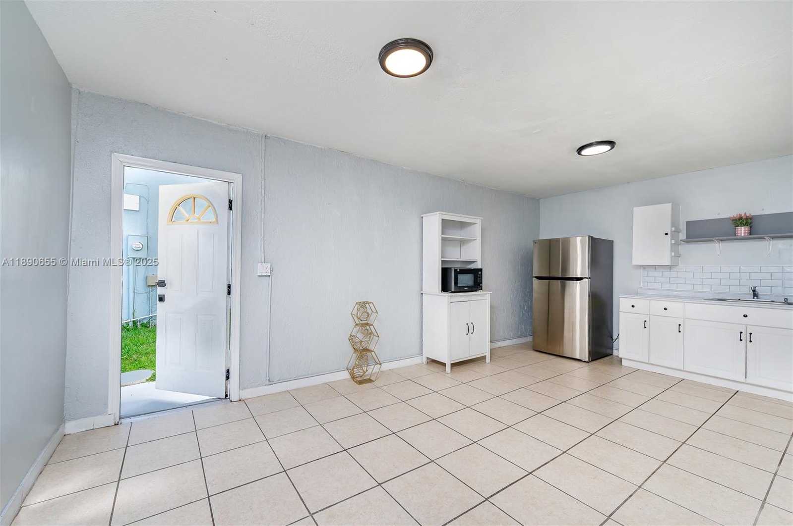 Small Image of 10048 SOUTH WEST 221ST ST, Cutler Bay Number 24