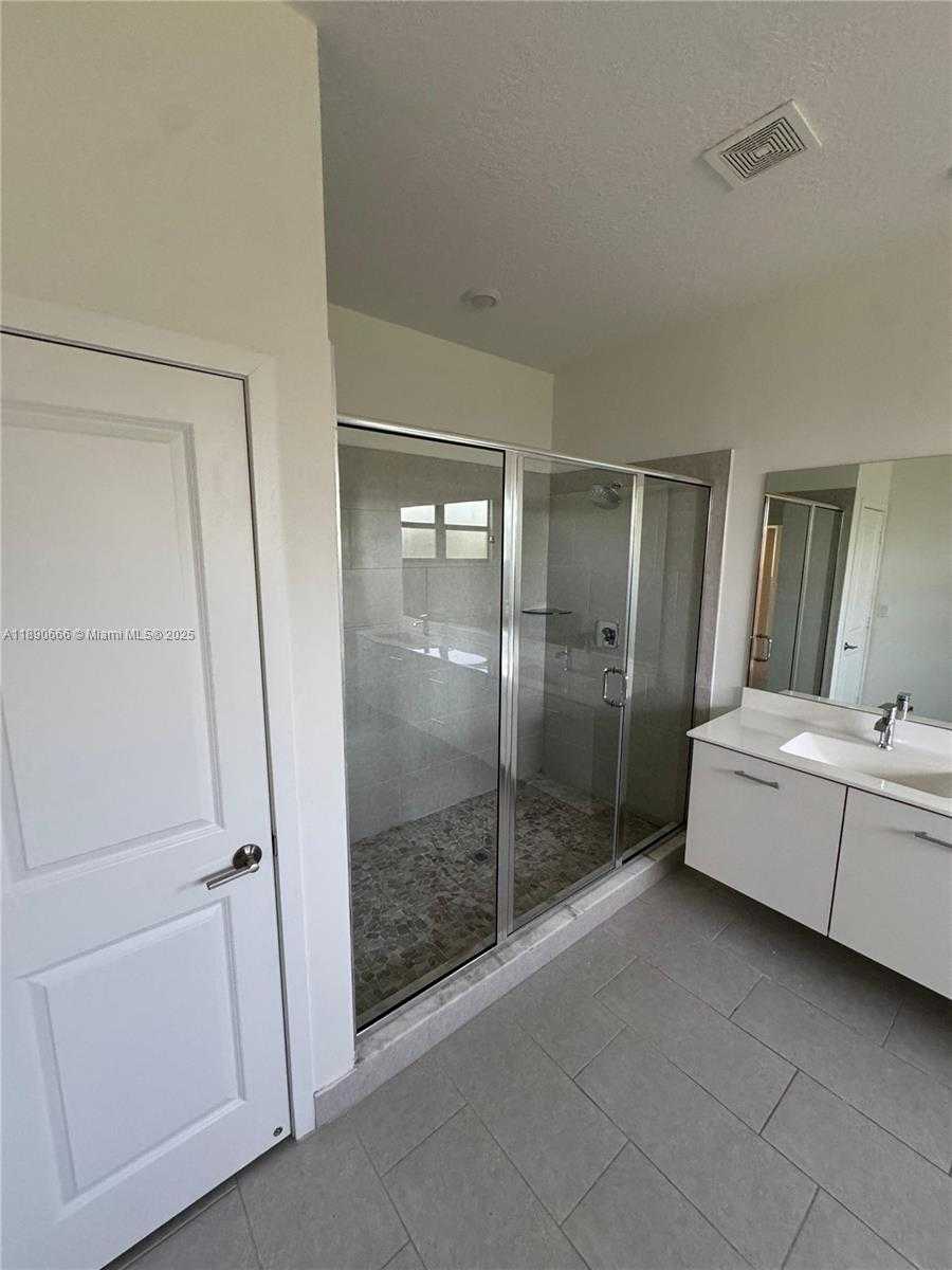 Small Image of 17355 SOUTH WEST 41ST ST, Miramar Number 18