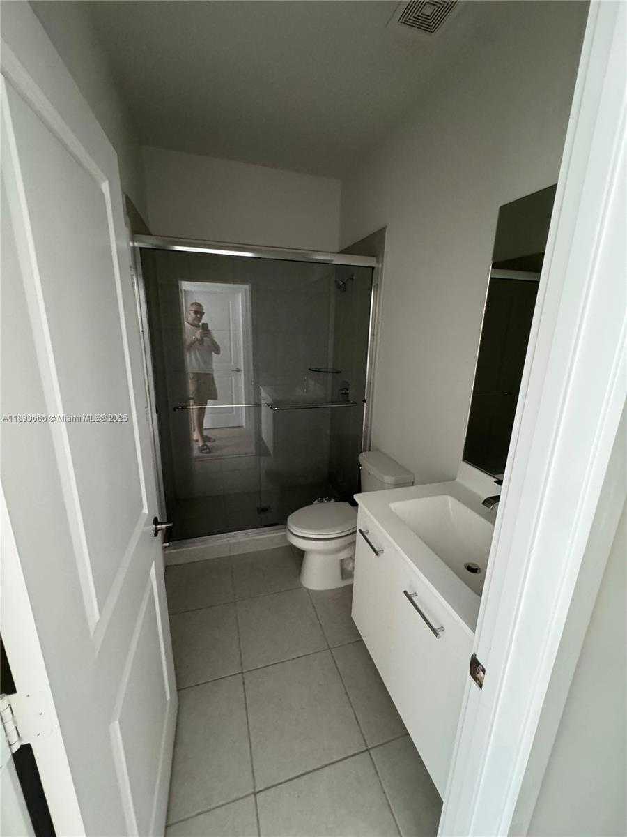 Small Image of 17355 SOUTH WEST 41ST ST, Miramar Number 29