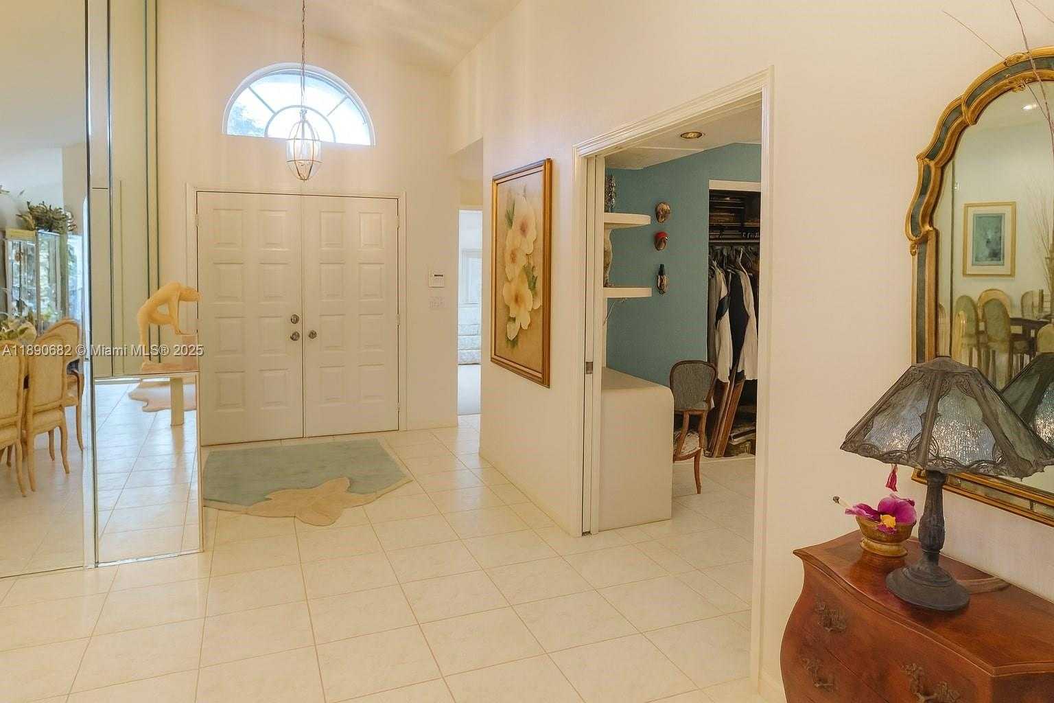 Small Image of 9755 HARBOUR LAKE CIR, Boynton Beach Number 10