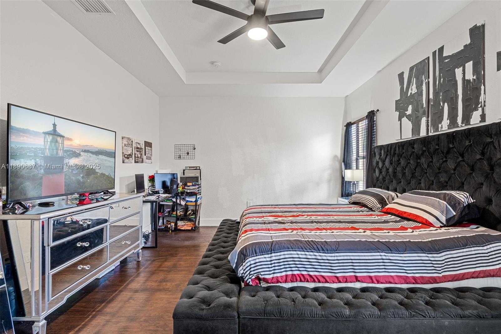 Small Image of 149 SOUTH EAST 36TH PL, Homestead Number 21
