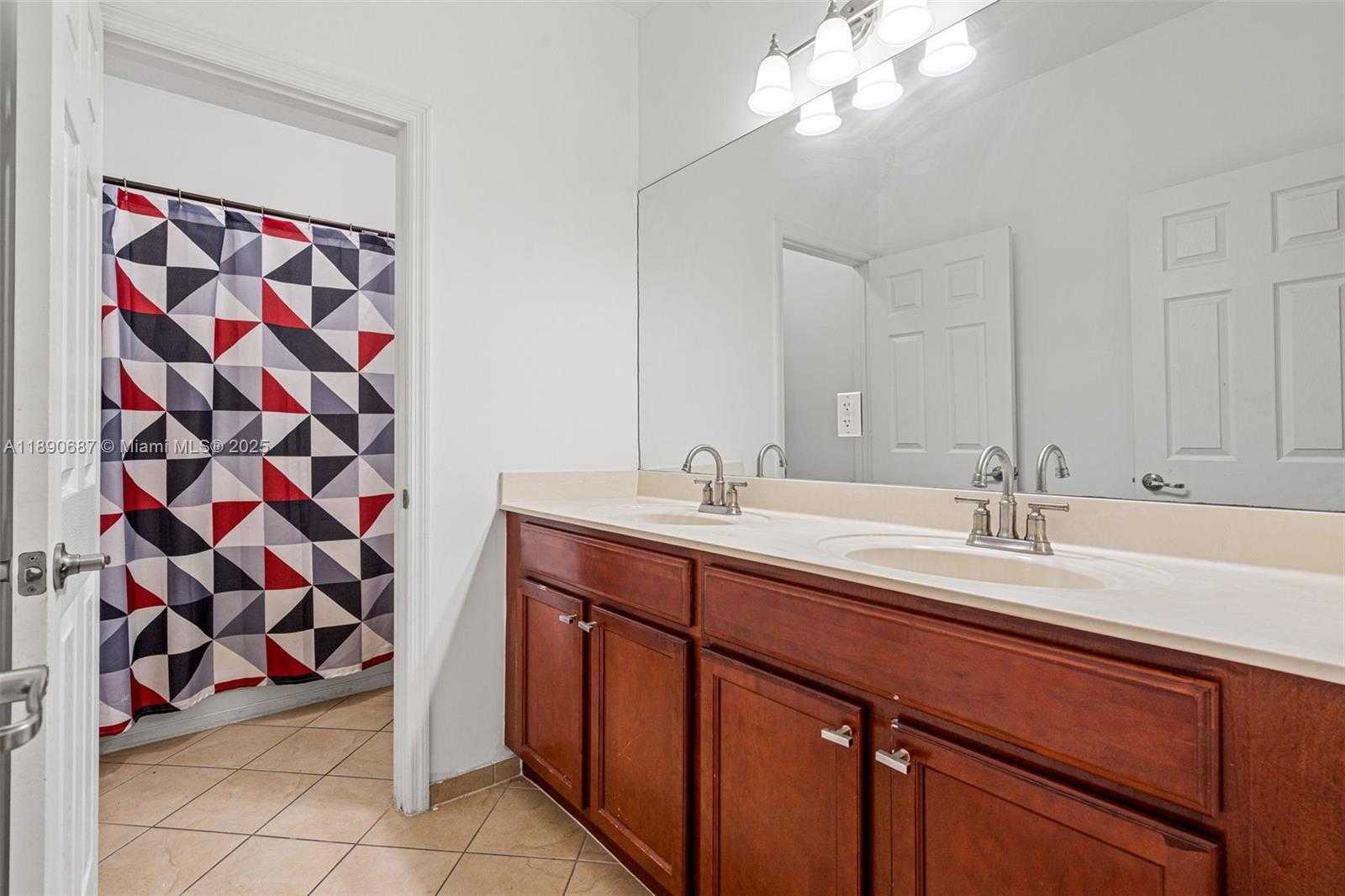 Small Image of 149 SOUTH EAST 36TH PL, Homestead Number 29