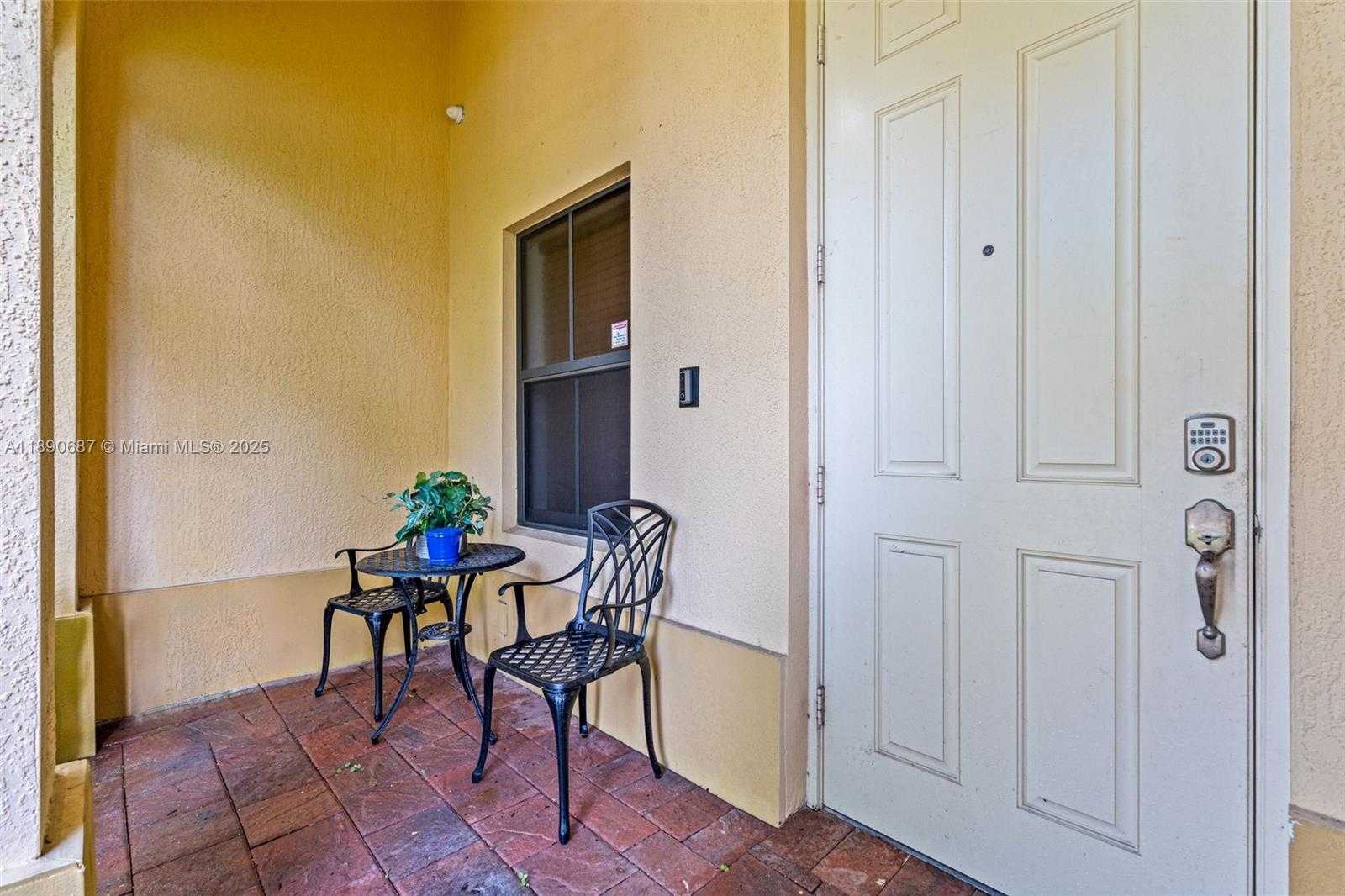 Small Image of 149 SOUTH EAST 36TH PL, Homestead Number 3
