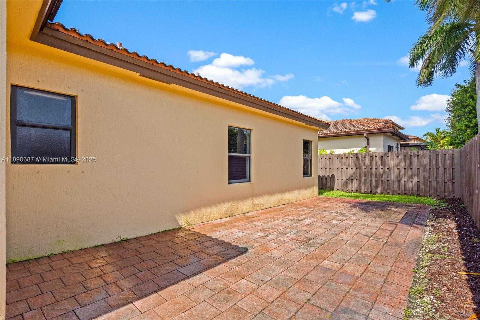 Small Image of 149 SOUTH EAST 36TH PL, Homestead Number 35