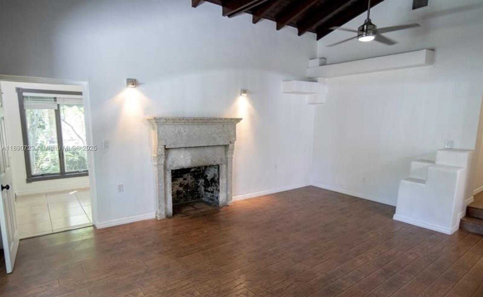 Small Image of 3050 ALTON RD, Miami Beach Number 13