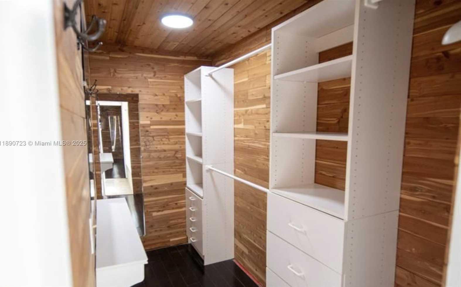 Small Image of 3050 ALTON RD, Miami Beach Number 30
