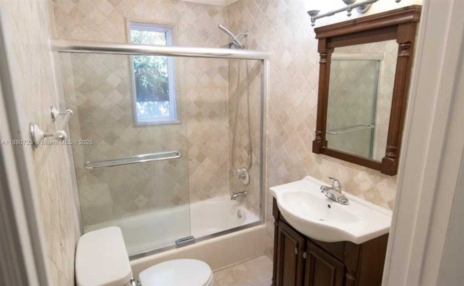 Small Image of 3050 ALTON RD, Miami Beach Number 33