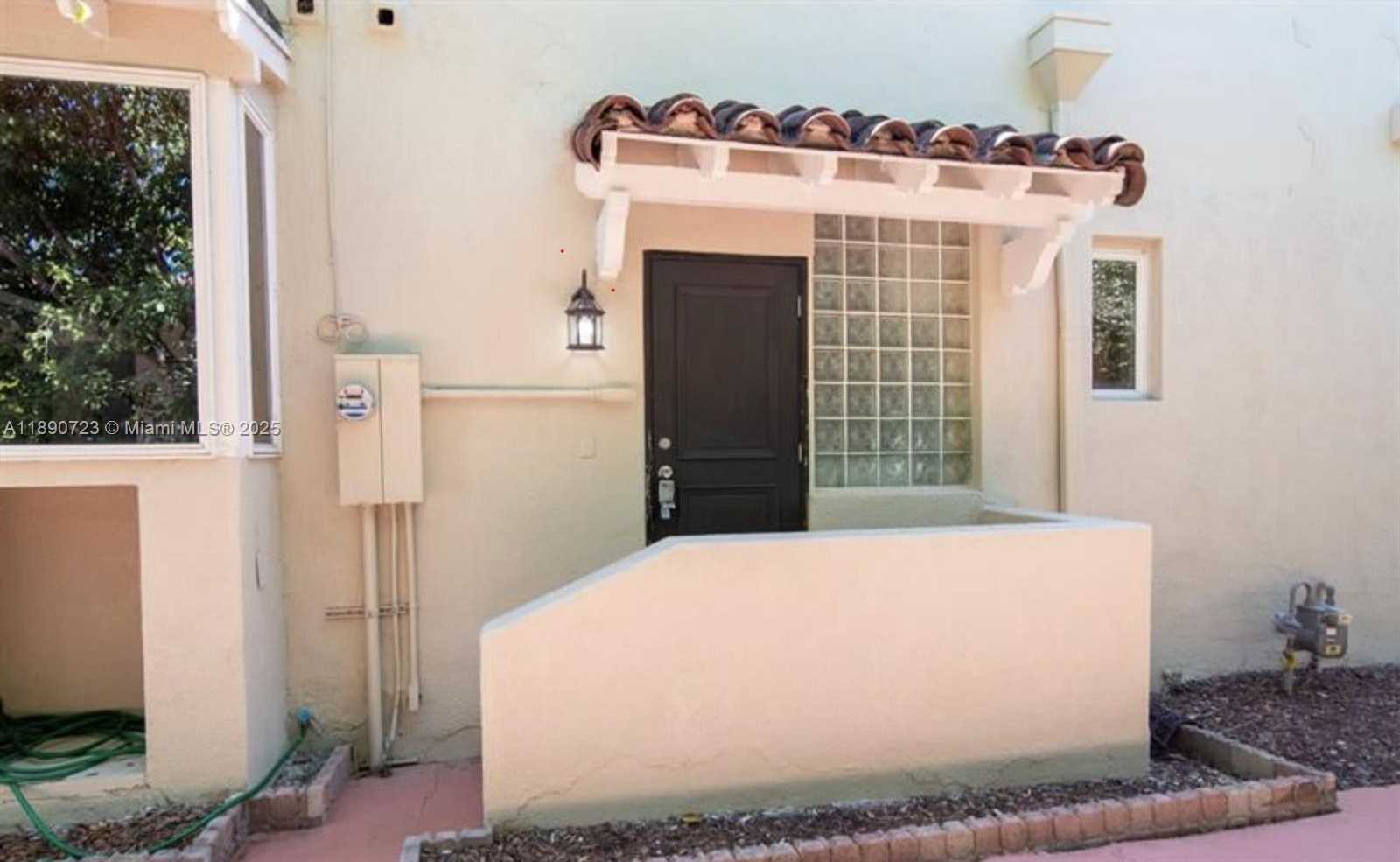 Small Image of 3050 ALTON RD, Miami Beach Number 9