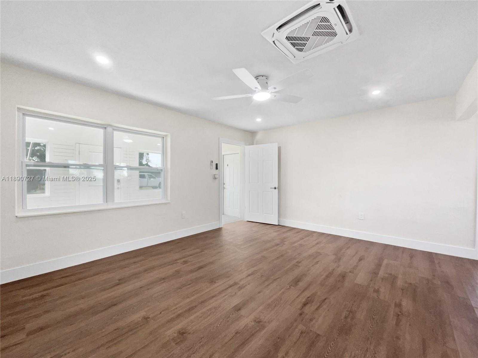 Small Image of 2421 NORTH WEST 152ND ST, Opa-Locka Number 3
