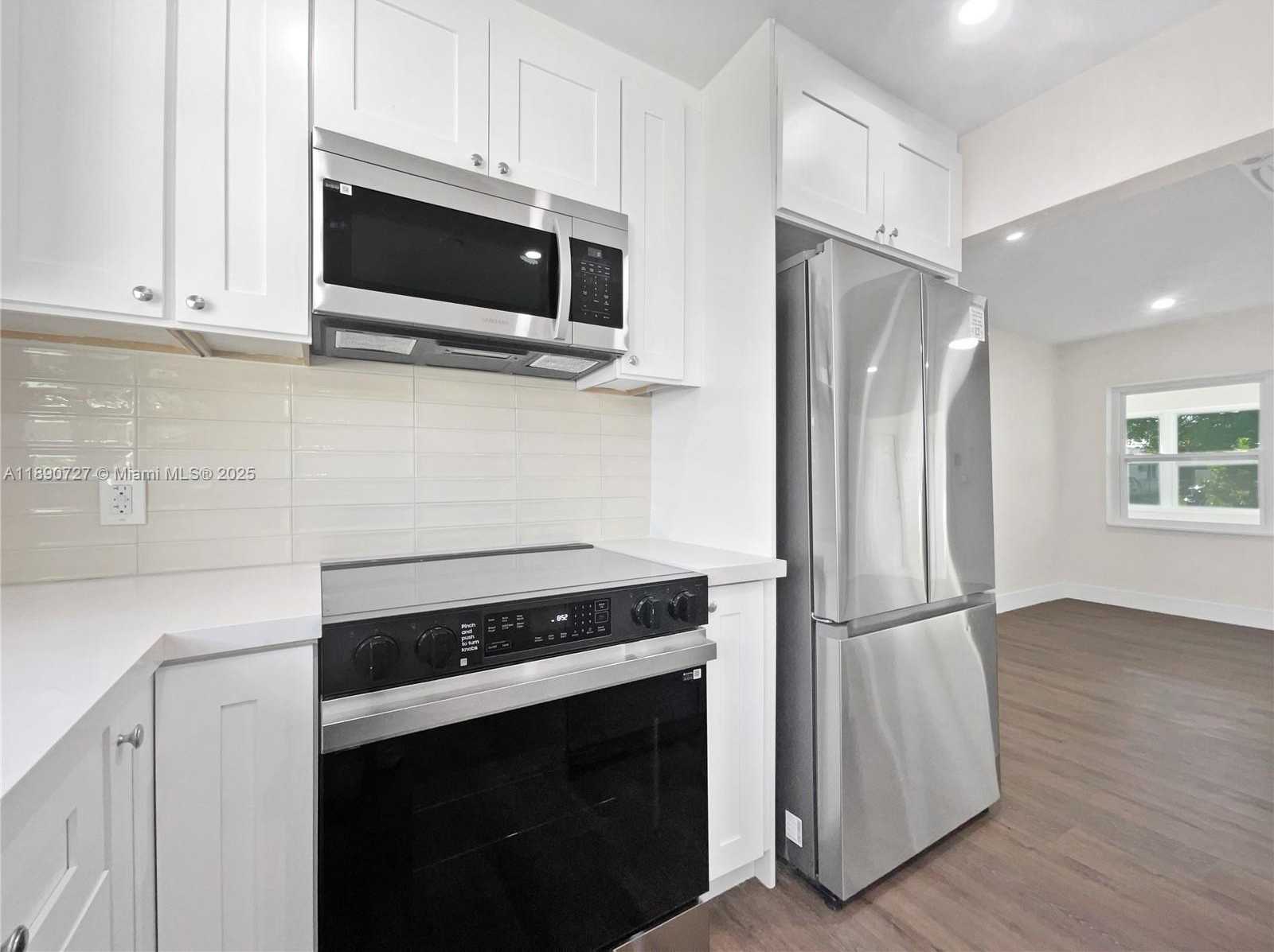 Small Image of 2421 NORTH WEST 152ND ST, Opa-Locka Number 6