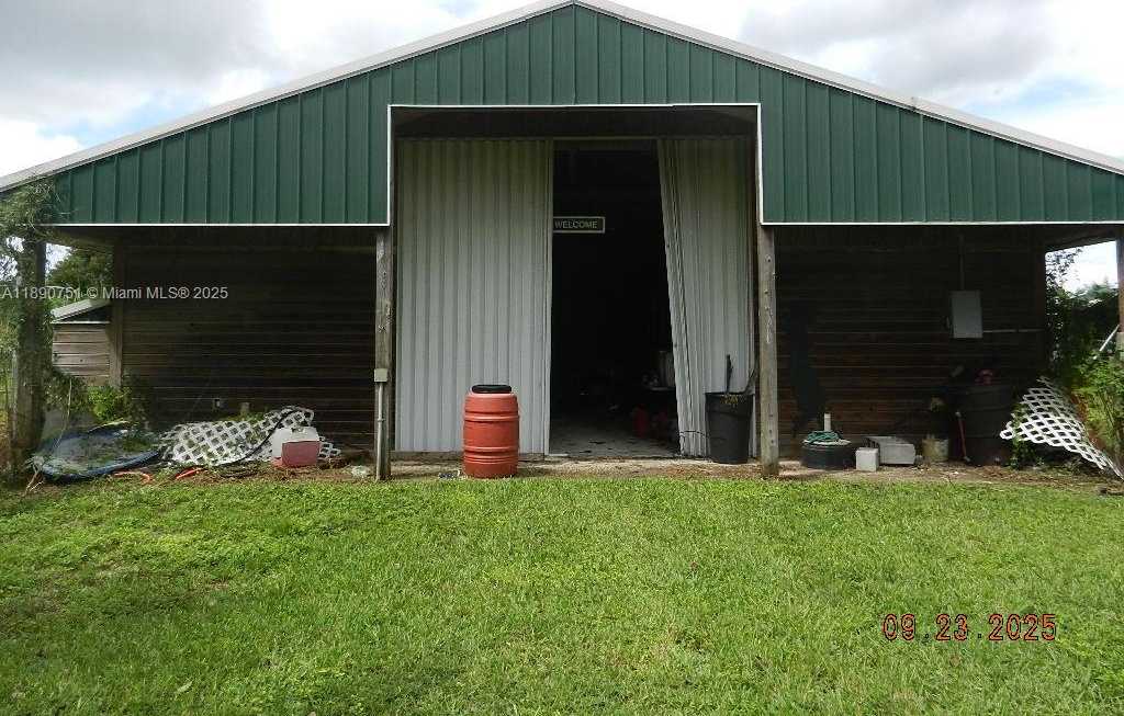 Small Image of 18760 SOUTH WEST 238TH ST, Homestead Number 17