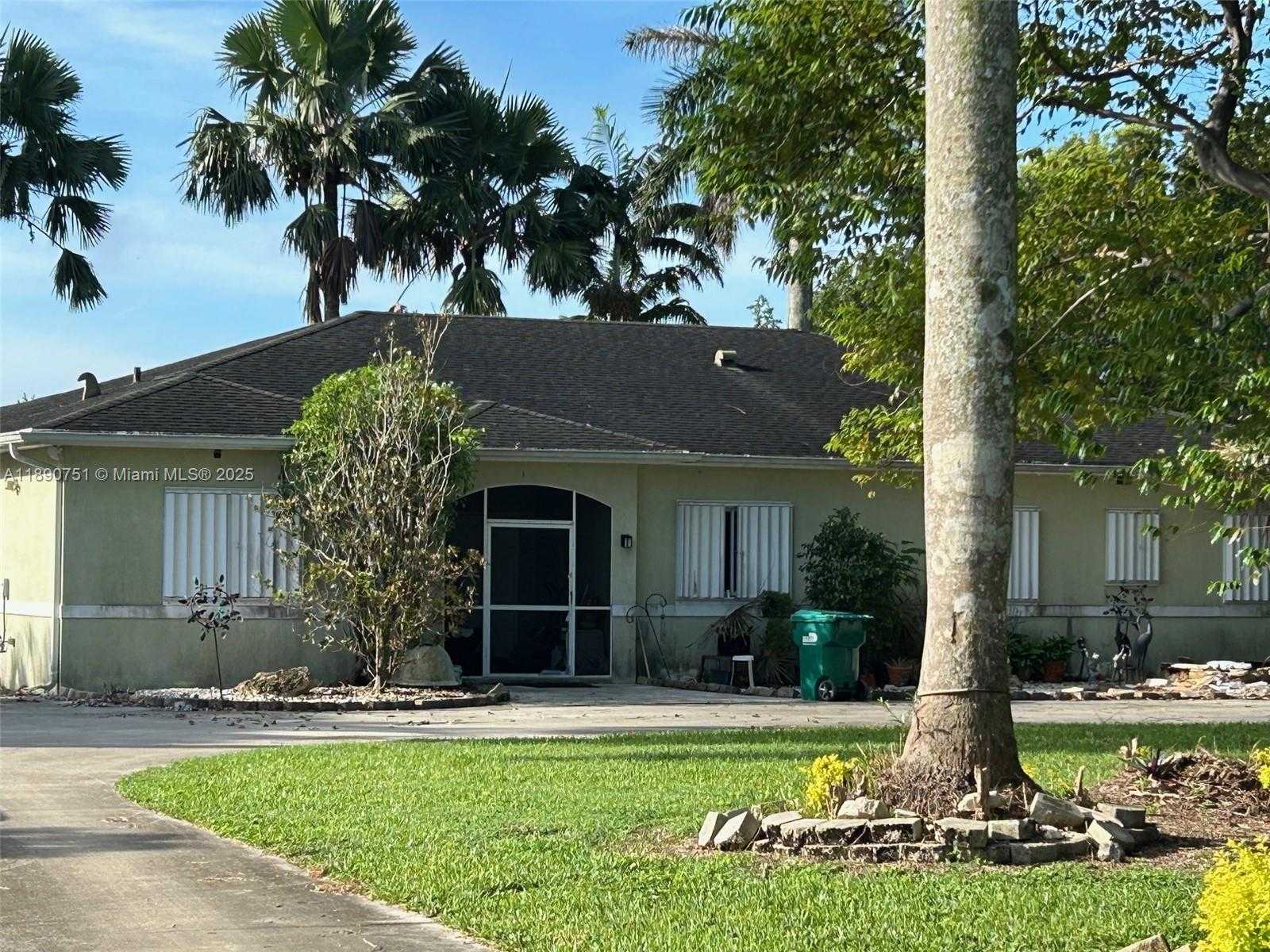 Small Image of 18760 SOUTH WEST 238TH ST, Homestead Number 2