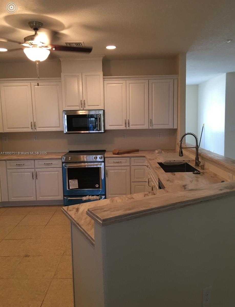 Small Image of 18760 SOUTH WEST 238TH ST, Homestead Number 6