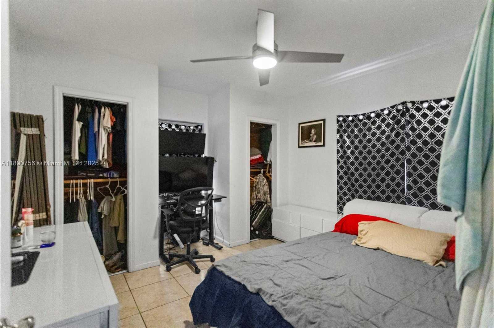 Small Image of 5724 MCKINLEY ST, Hollywood Number 23