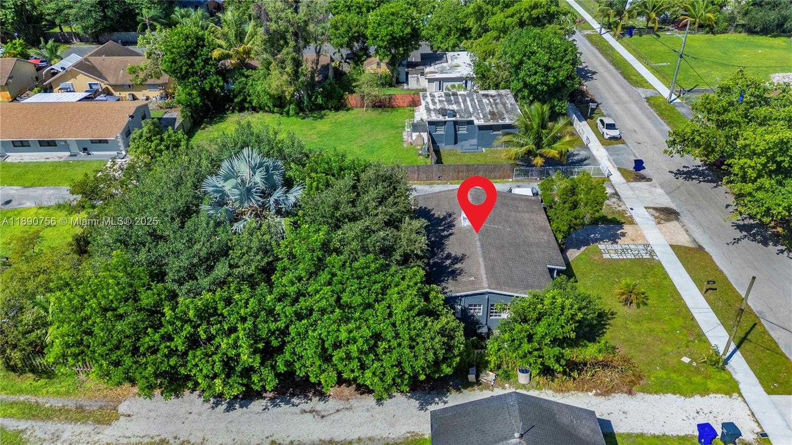Small Image of 5724 MCKINLEY ST, Hollywood Number 47