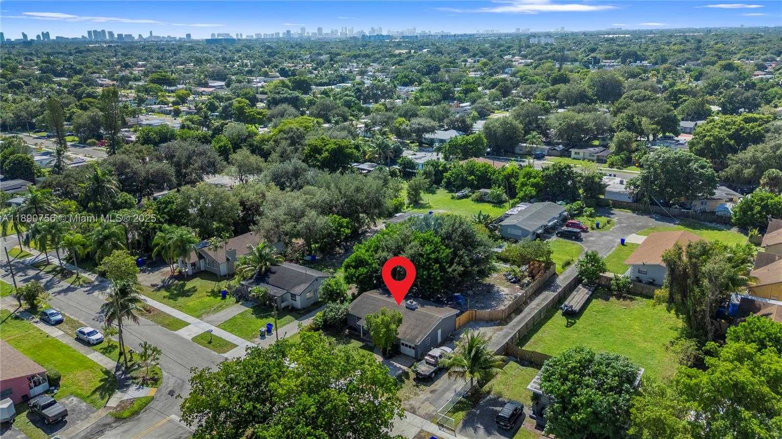 Small Image of 5724 MCKINLEY ST, Hollywood Number 48