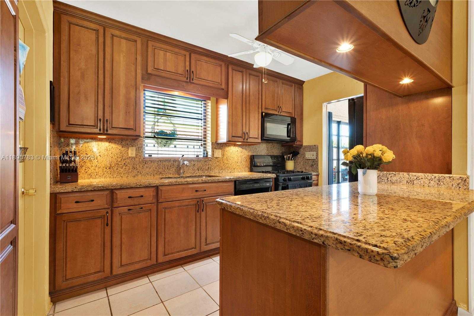 Small Image of 18811 SOUTH WEST 97TH AVE, Cutler Bay Number 7