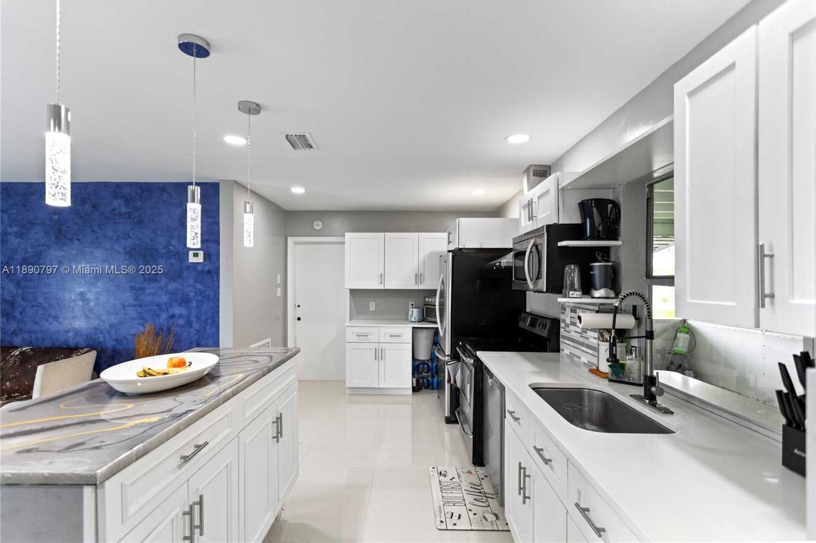 Small Image of 8517 NORTH WEST 57TH CT, Tamarac Number 13