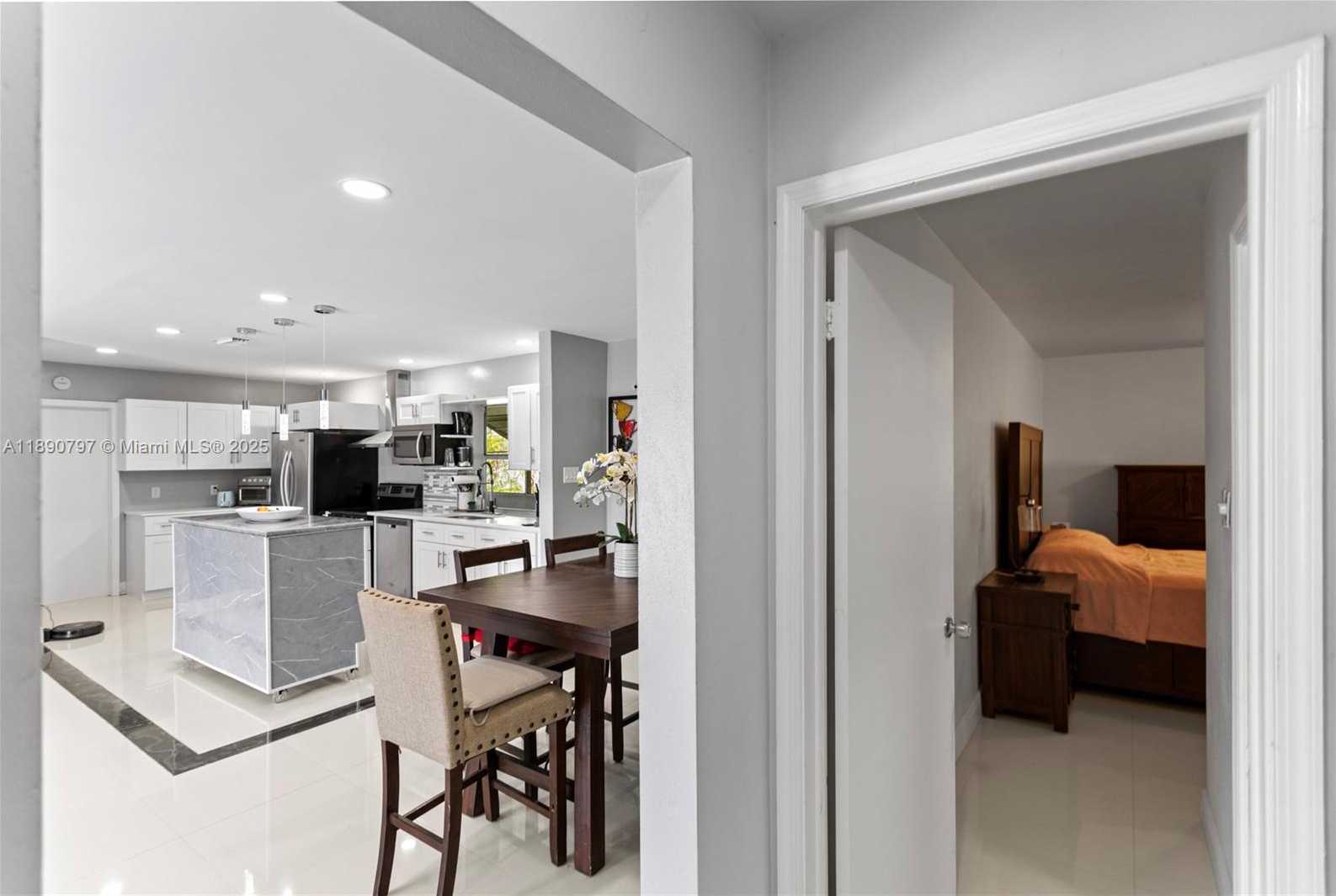 Small Image of 8517 NORTH WEST 57TH CT, Tamarac Number 19