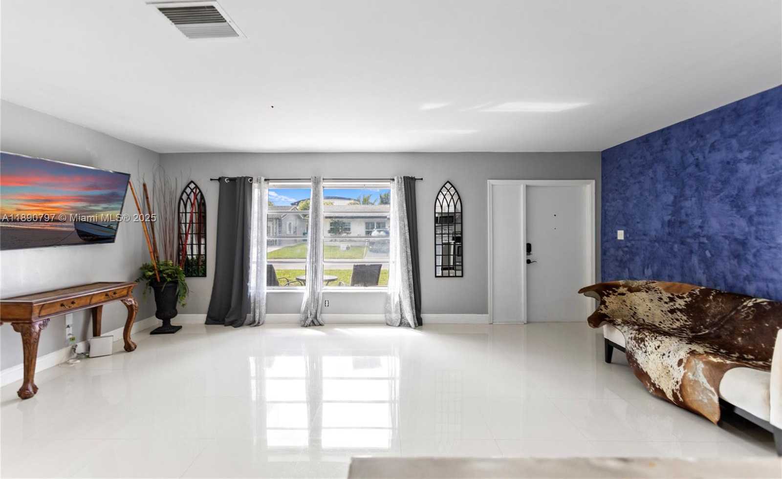 Small Image of 8517 NORTH WEST 57TH CT, Tamarac Number 2