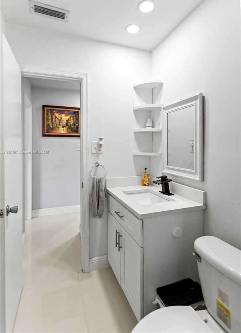 Small Image of 8517 NORTH WEST 57TH CT, Tamarac Number 35