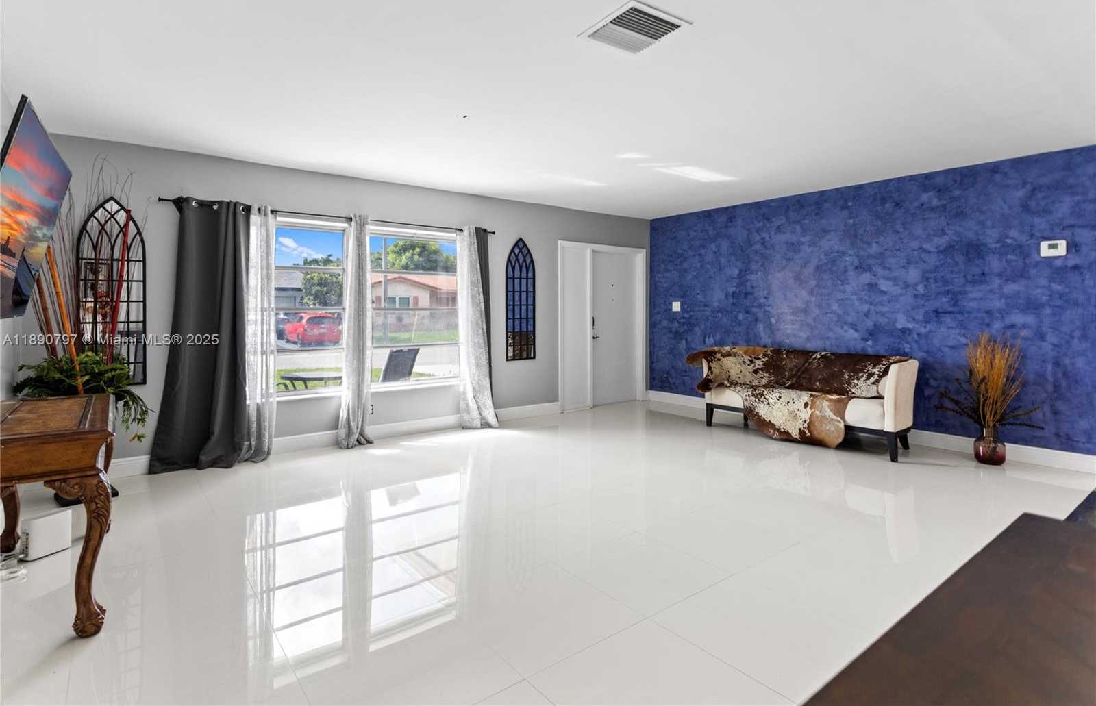 Small Image of 8517 NORTH WEST 57TH CT, Tamarac Number 4