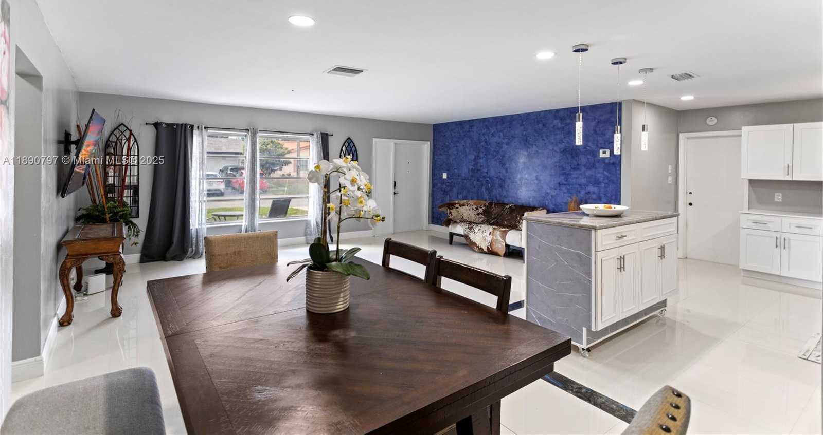 Small Image of 8517 NORTH WEST 57TH CT, Tamarac Number 7