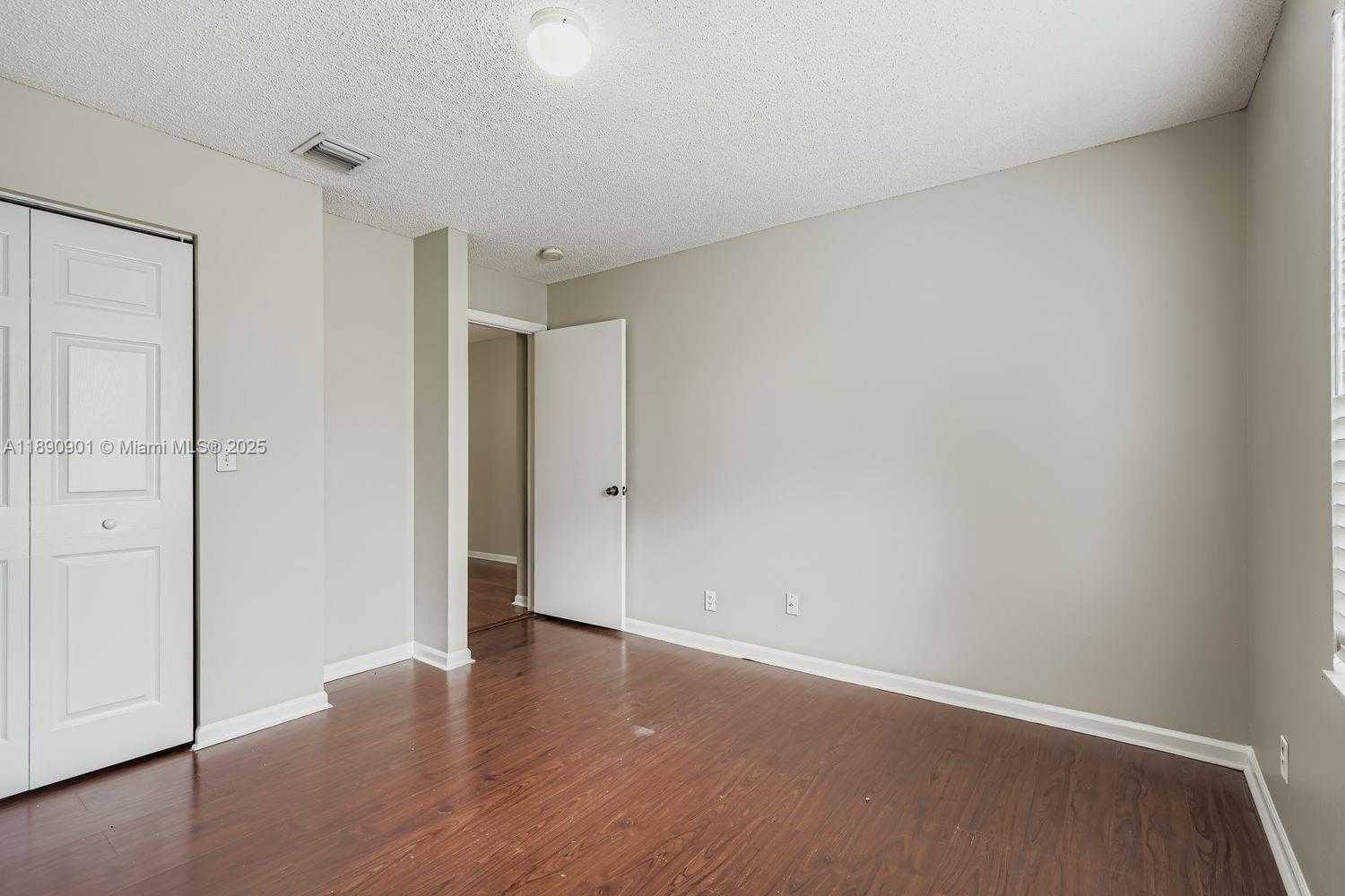 Small Image of 2015 SOUTH WEST 159TH AVE, Miramar Number 20