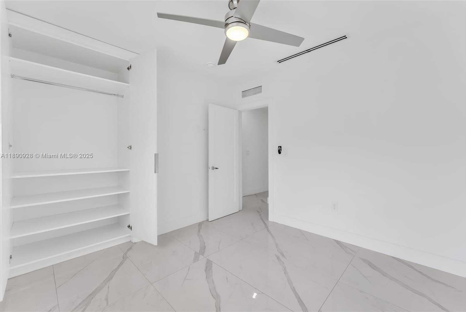 Small Image of 875 EAST 8TH ST, Hialeah Number 14