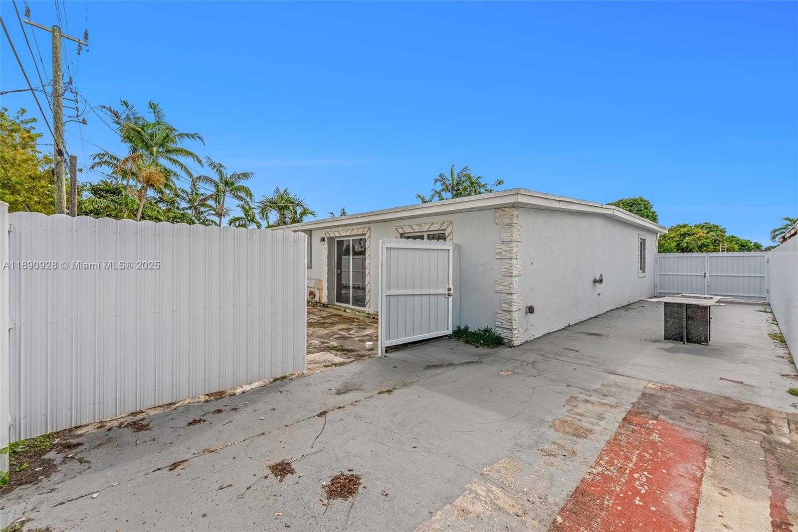 Small Image of 875 EAST 8TH ST, Hialeah Number 36