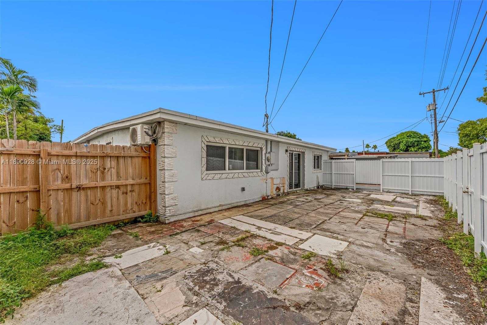 Small Image of 875 EAST 8TH ST, Hialeah Number 37