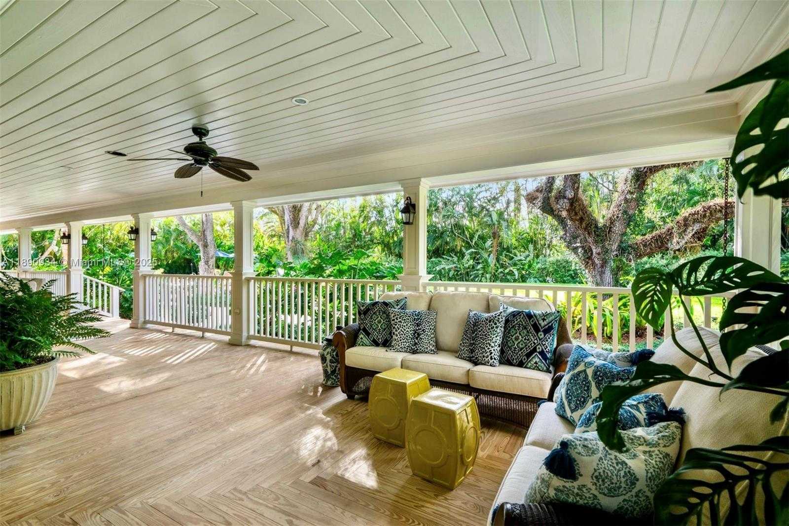 Small Image of 5400 KERWOOD OAKS DR, Coral Gables Number 31