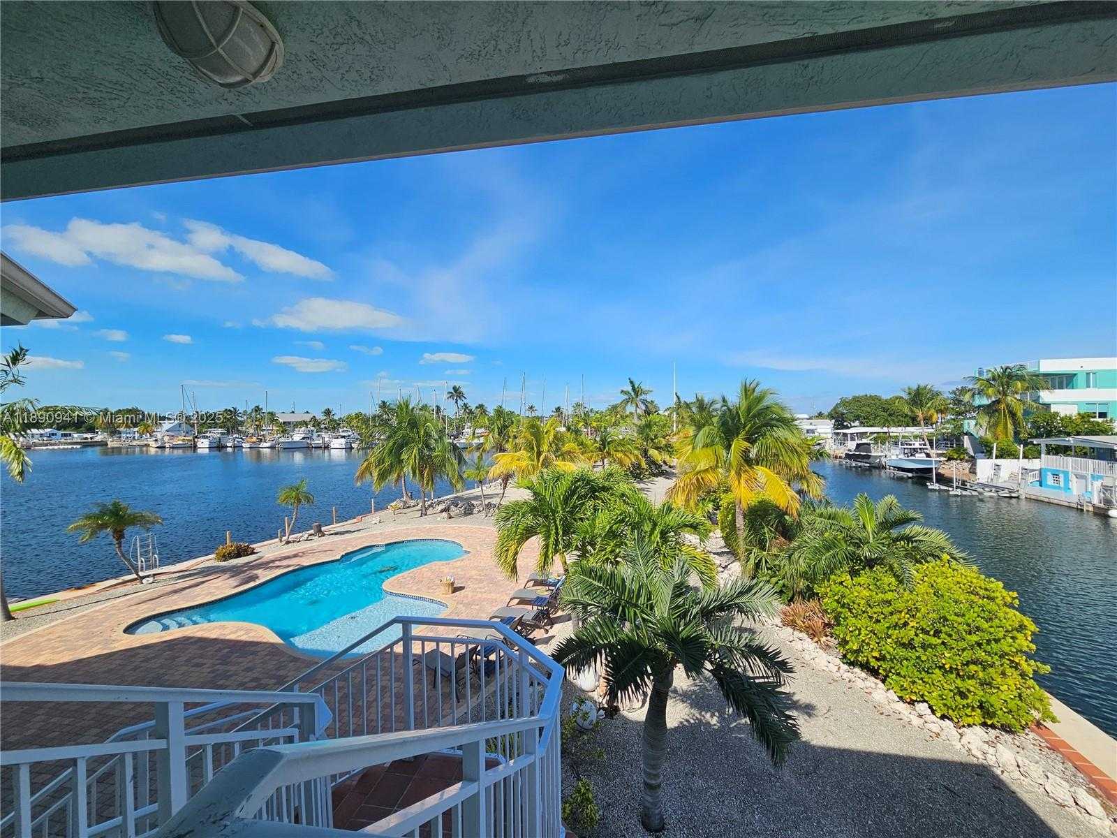 Small Image of 301 OLEANDER DR, Tavernier Number 14