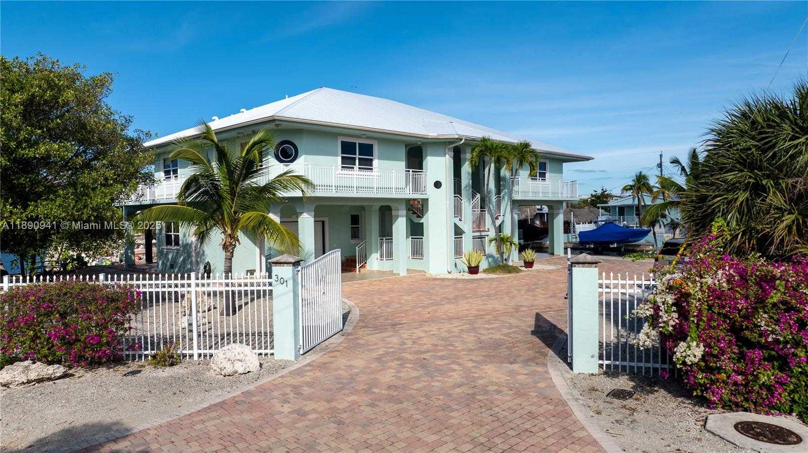 Small Image of 301 OLEANDER DR, Tavernier Number 2
